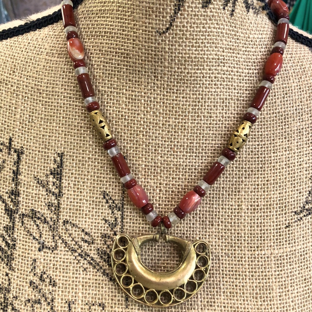 Pre-Colombian inspired beautiful necklace Cano
